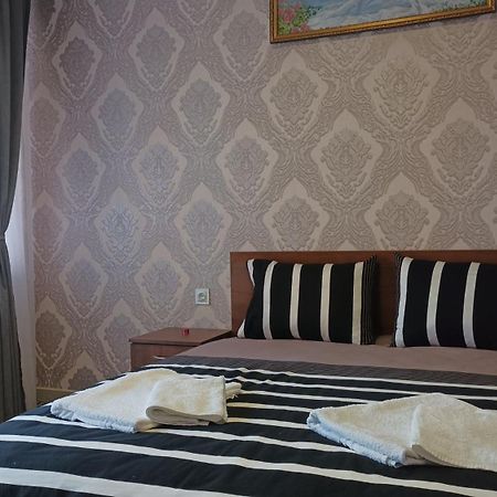 Готель Ассоль Khmelʼnytsʼkyy Exterior foto
